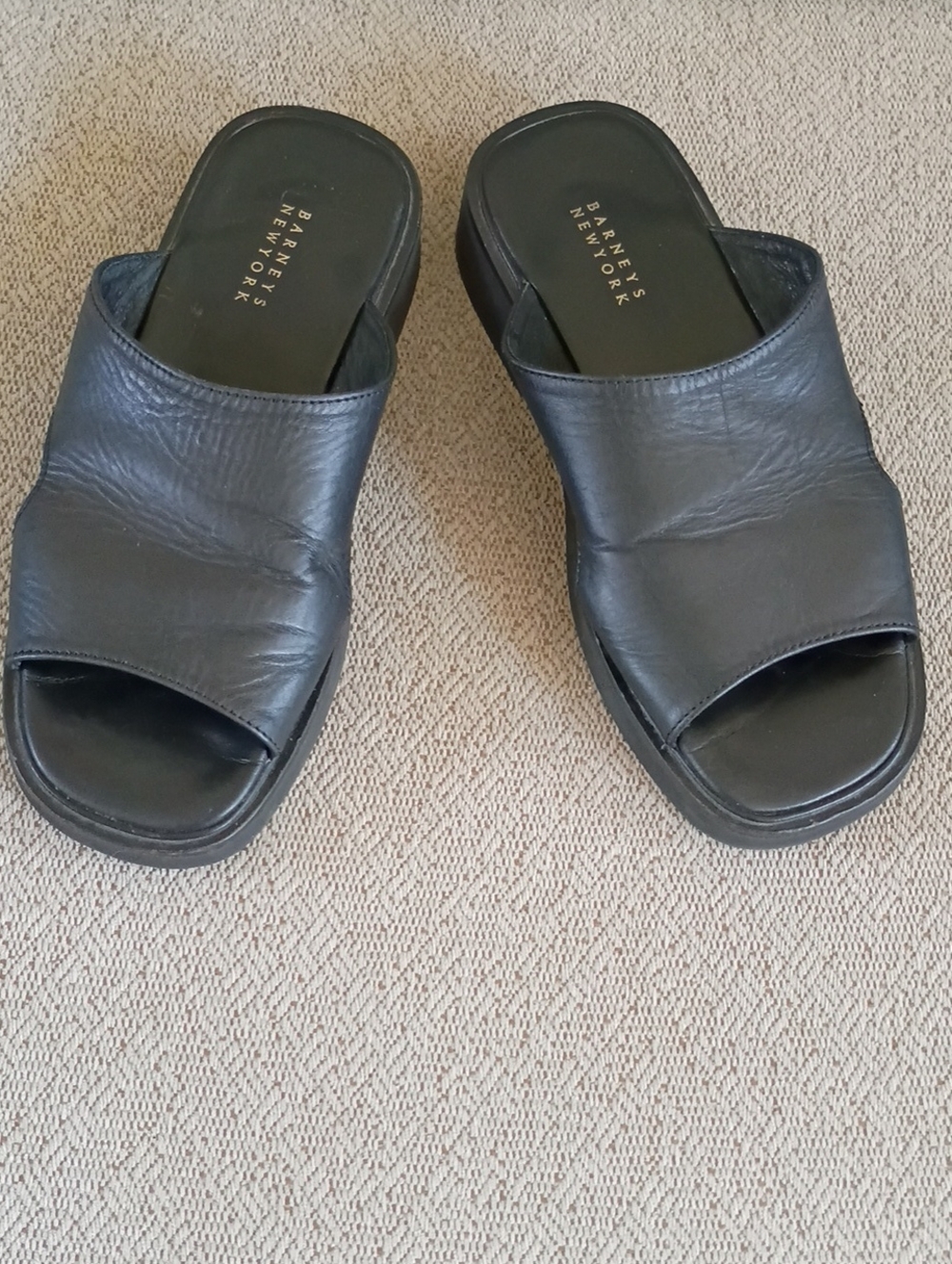 Barneys New York Black Leather Open-Toe Slide Mules — Minimalist Slip-On